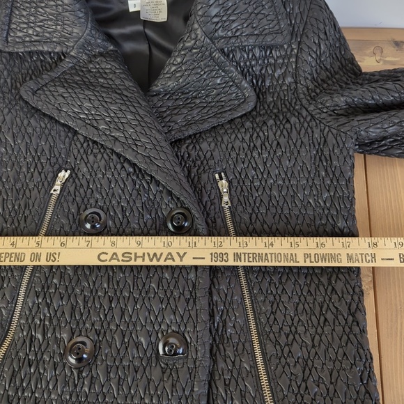 Black Quilted Double Breasted Fall Jacket - Picture 13 of 16